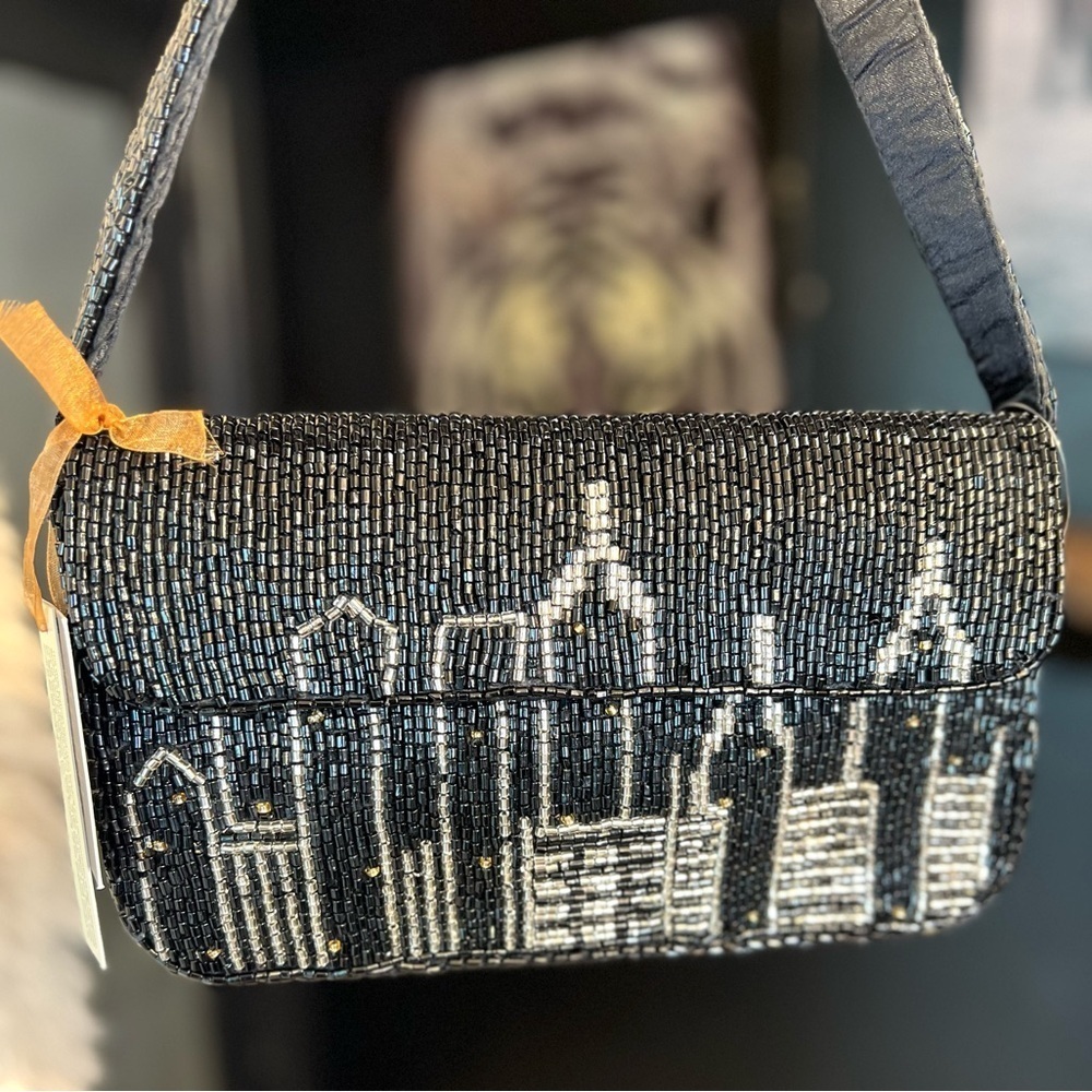 ❤️🖤Made in India, VIRAL City Skyline Beaded Bag🖤❤️NWT - Picture 4 of 10